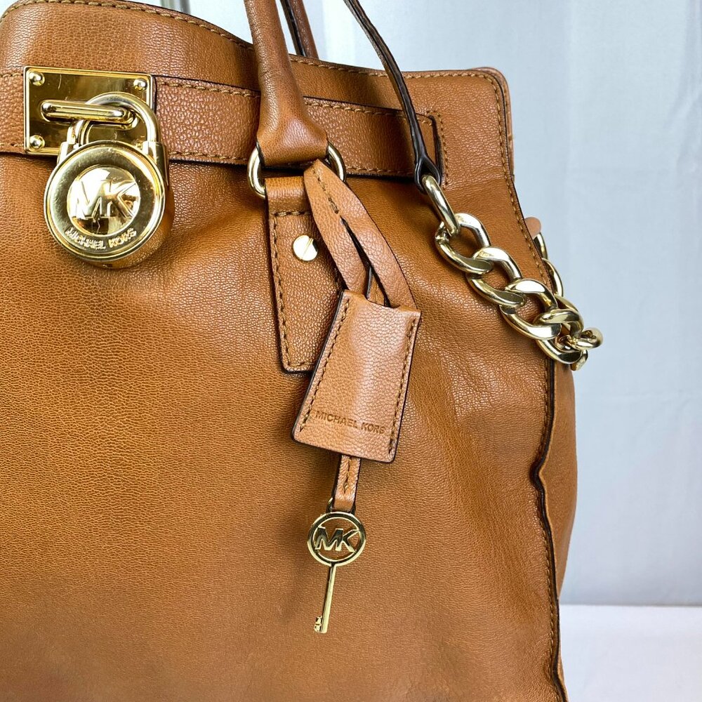 Michael Kors Hamilton Brown Pebbled Leather Satchel | Gold Hardware ✨ Maeve - Picture 5 of 12